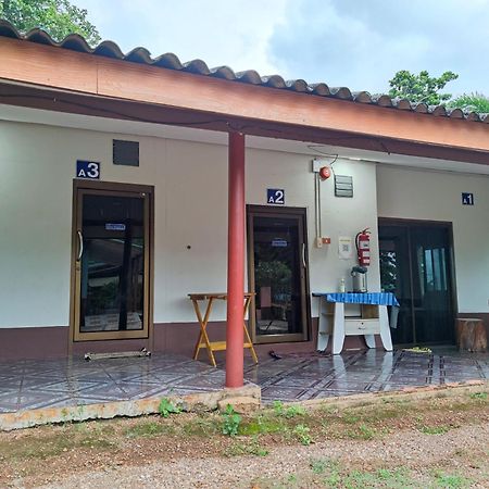 Chattong Resort Trat Eksteriør bilde